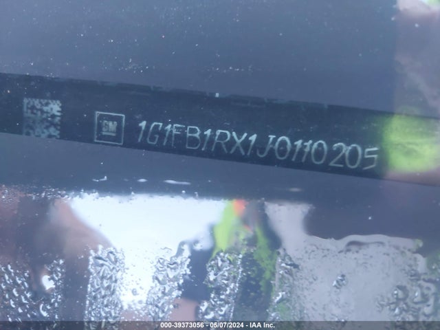 1G1FB1RX1J0110205 Chevrolet Camaro 1lt