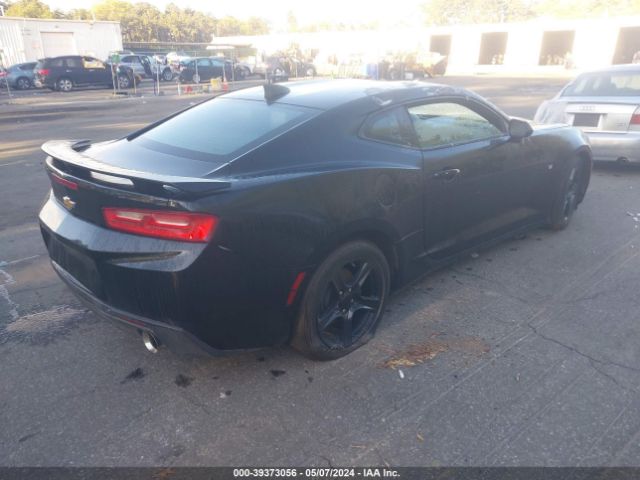 2018 CHEVROLET CAMARO 1G1FB1RX1J0110205 Photo 3