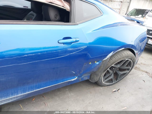 Chevrolet CAMARO 2SS 2018 1G1FH1R73J0186846 Image 17