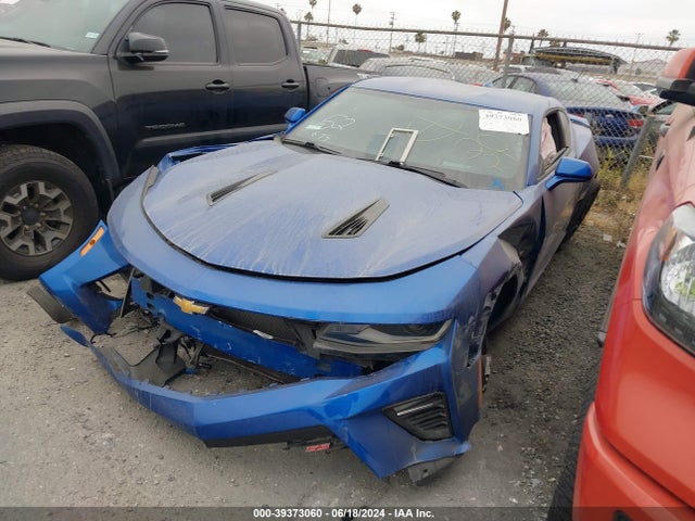 Chevrolet CAMARO 2SS 2018 1G1FH1R73J0186846 Image 2