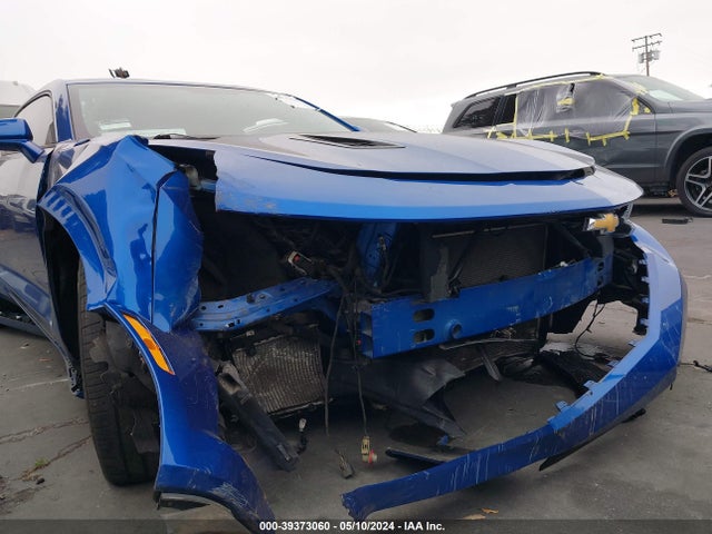 Chevrolet CAMARO 2SS 2018 1G1FH1R73J0186846 Image 6