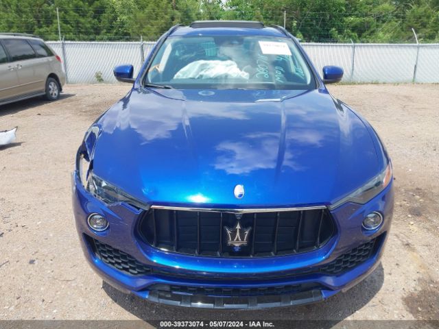 ZN661YUS3HX260718 Maserati LEVANTE S