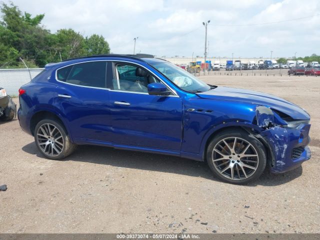 ZN661YUS3HX260718 Maserati LEVANTE S
