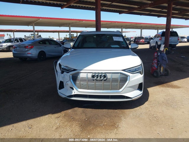 WA1LAAGE3MB016280 Audi E-tron Premium Plus Quattro