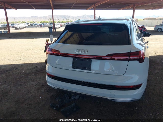 WA1LAAGE3MB016280 Audi E-tron Premium Plus Quattro