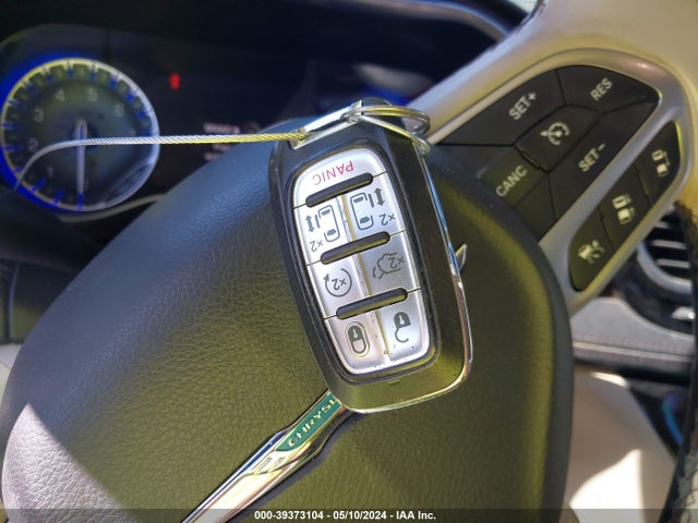 2C4RC1GG9HR544537 Chrysler Pacifica Limited