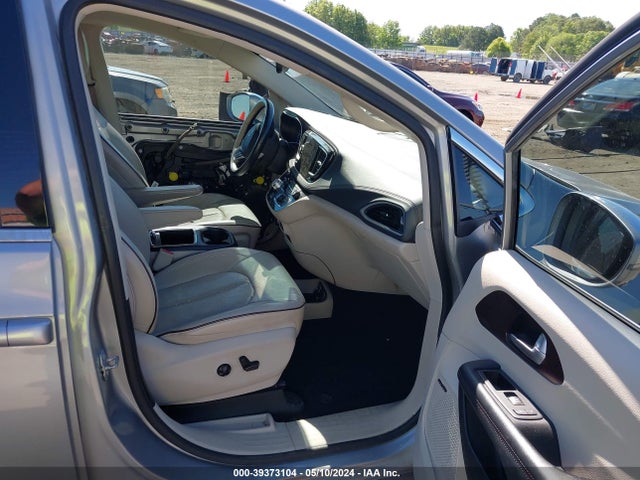 2C4RC1GG9HR544537 Chrysler Pacifica Limited