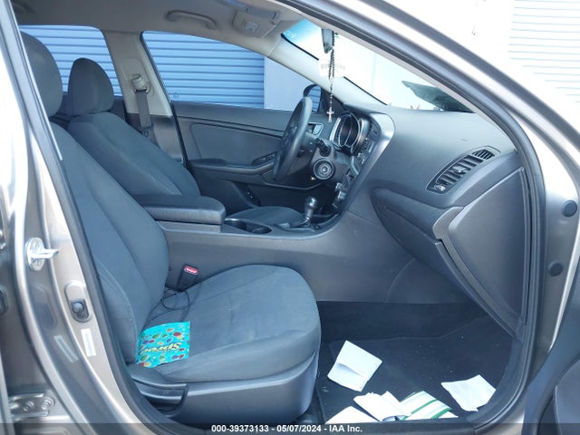 KIA Optima Lx 2015 5XXGM4A71FG381001 Image 5