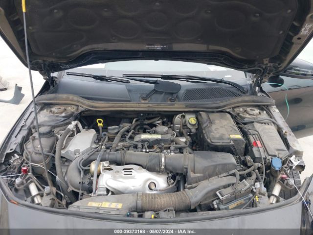 WDDSJ4GB3FN176577 Mercedes-Benz CLA 250 4MATIC