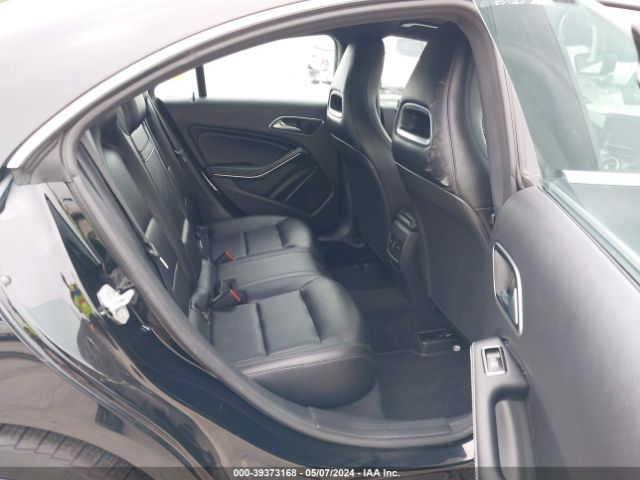 WDDSJ4GB3FN176577 Mercedes-Benz CLA 250 4MATIC