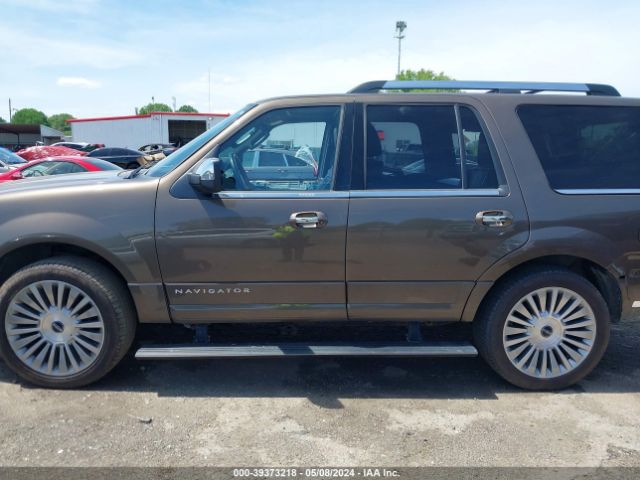 5LMJJ2JT3HEL00712 Lincoln Navigator Select