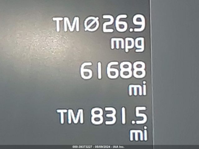 7JRA22TK0KG003158 Volvo S60 T6 Momentum