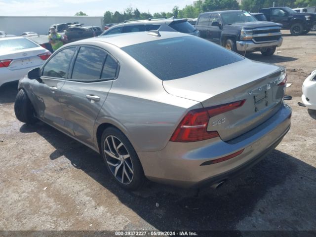 7JRA22TK0KG003158 Volvo S60 T6 Momentum