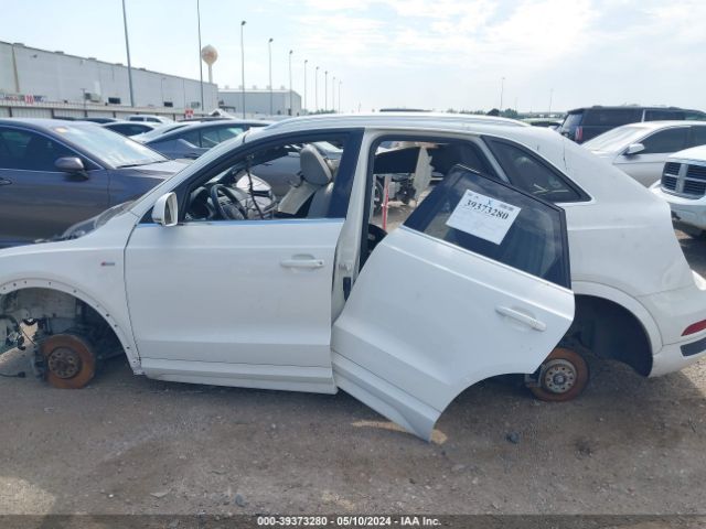 WA1GFCFS5GR014208 Audi Q3 2.0t Premium Plus