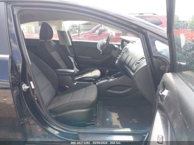 3KPFL4A78HE086875 KIA FORTE S