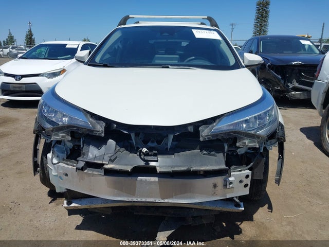 Toyota C-HR LE 2021 JTNKHMBX4M1108149 Image 13