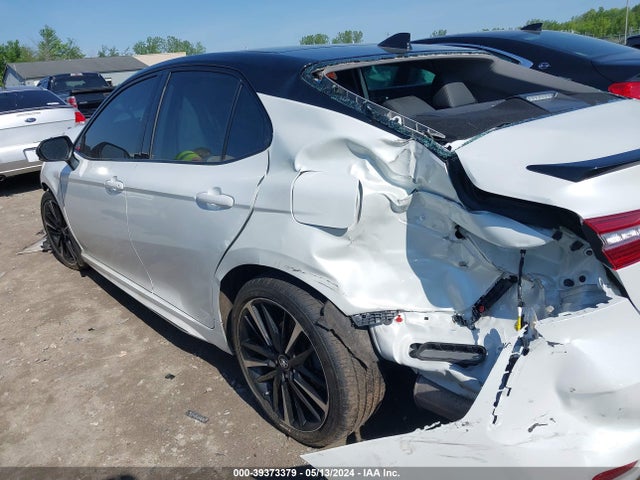 Toyota CAMRY XSE 2019 4T1B61HK8KU249608 Image 14