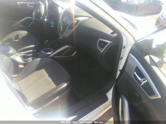 Hyundai Veloster 2016 KMHTC6AD0GU272992 Image 5