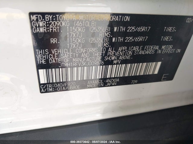 Toyota RAV4 LE 2019 JTMH1RFV3KJ009876 Image 9