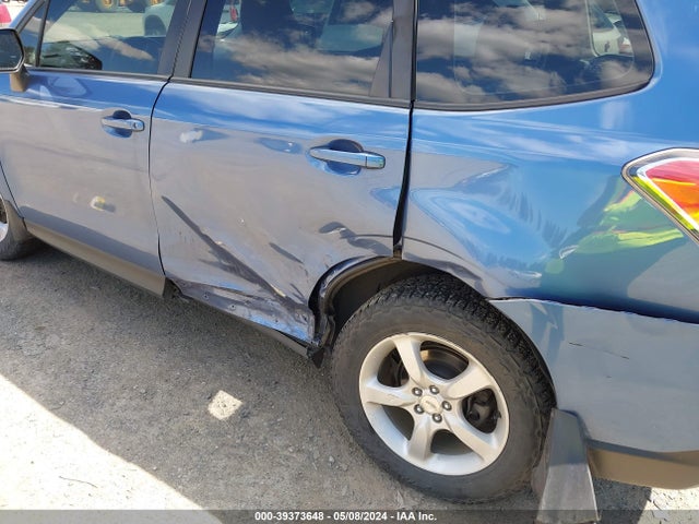 Subaru Forester 2.5i 2018 JF2SJAAC3JH581227 Image 6