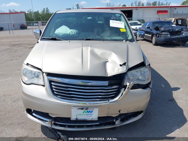 2C4RC1CG9ER251612 Chrysler Town & Country Touring-l