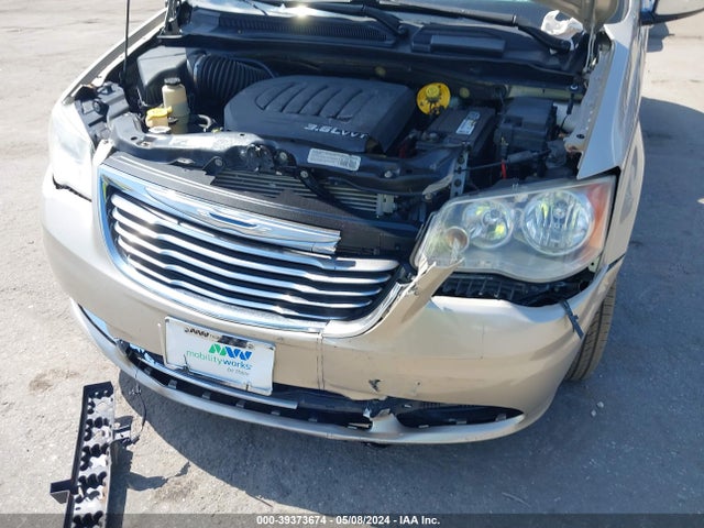 2C4RC1CG9ER251612 Chrysler Town & Country Touring-l