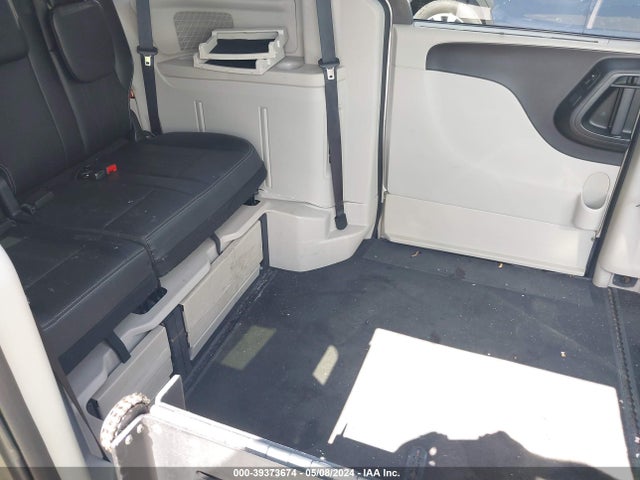 2C4RC1CG9ER251612 Chrysler Town & Country Touring-l