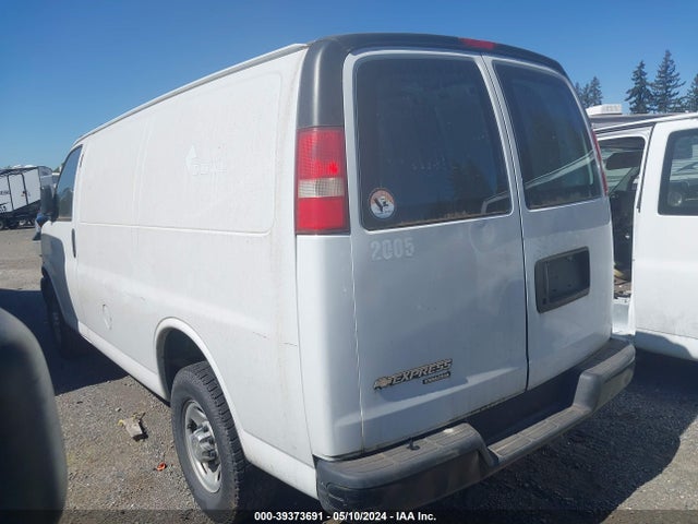 Chevrolet Express 2500 Work Van 2014 1GCWGFCA0E1172642 Image 3