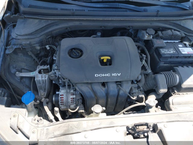 Hyundai ELANTRA SEL 2018 5NPD84LF8JH304568 Image 10