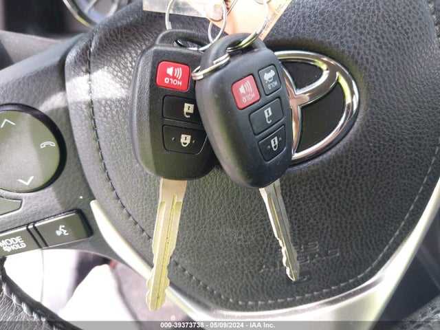 Toyota COROLLA SE 2017 2T1BURHEXHC832223 Image 11
