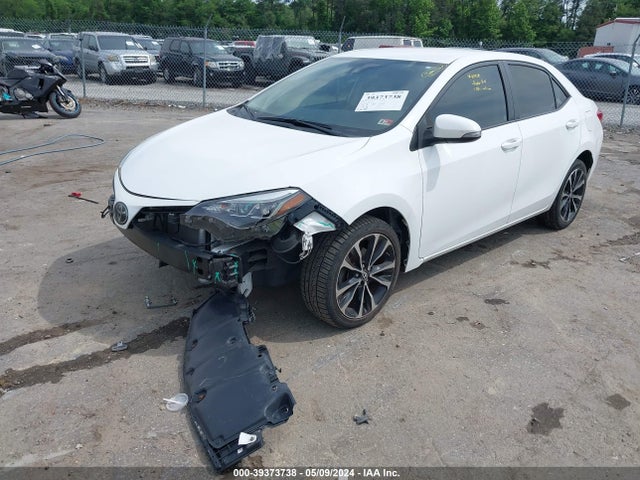 Toyota COROLLA SE 2017 2T1BURHEXHC832223 Image 2