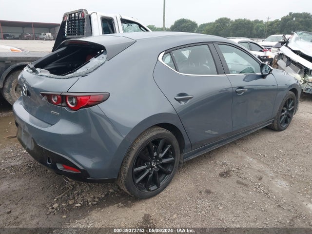 JM1BPBLM8P1611106 Mazda Mazda3 2.5 S Carbon Edition