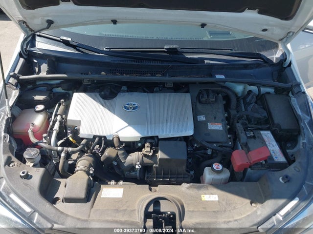 JTDKARFU5K3085231 Toyota Prius Limited