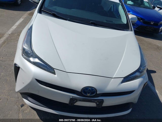 JTDKARFU5K3085231 Toyota Prius Limited