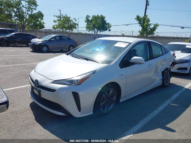 JTDKARFU5K3085231 Toyota Prius Limited