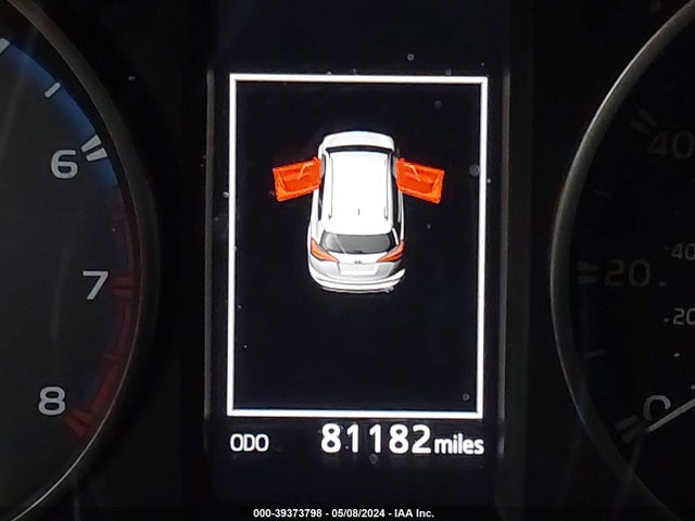 Toyota Rav4 Xle 2018 JTMWFREV6JJ740004 Image 15
