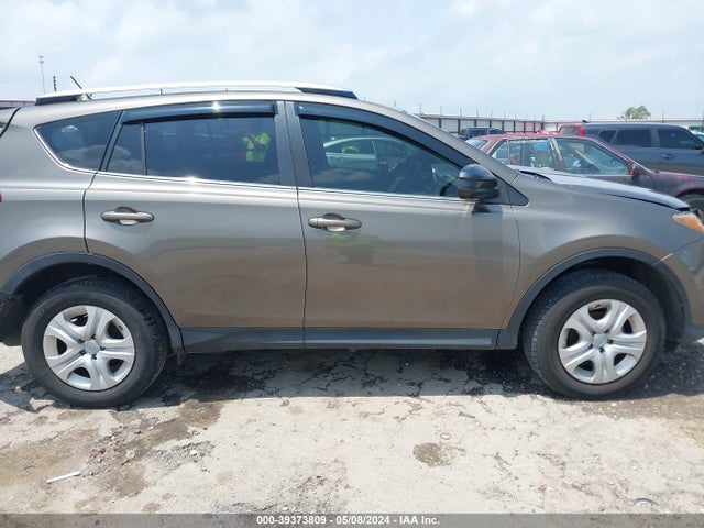 Toyota RAV4 LE 2015 JTMZFREV5FD063532 Image 14