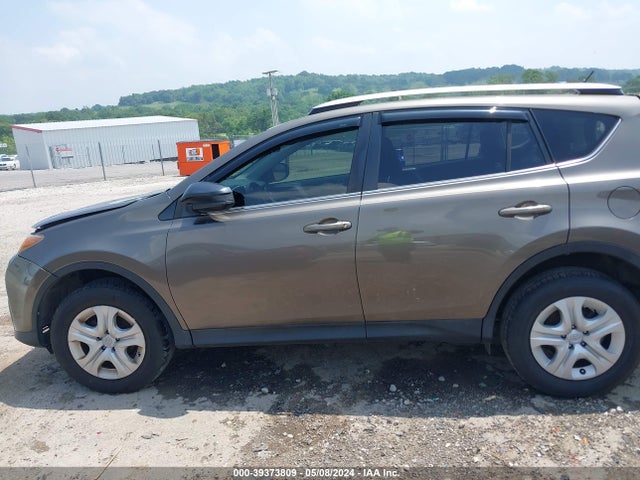 Toyota RAV4 LE 2015 JTMZFREV5FD063532 Image 15