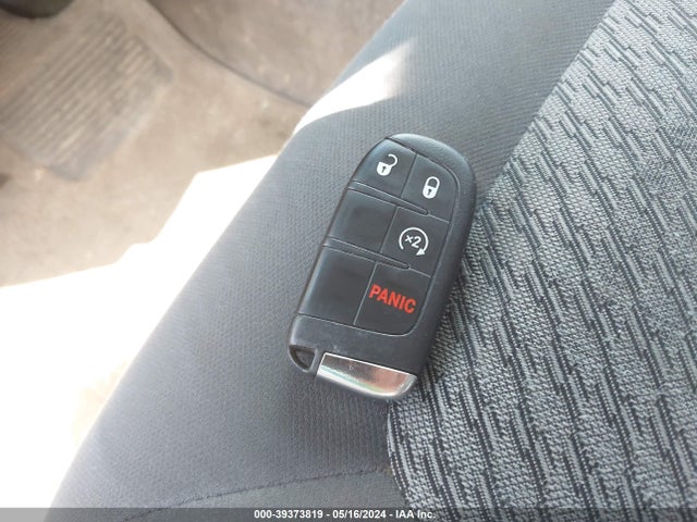 ZACNJABB9LPL85092 Jeep Renegade Latitude Fwd