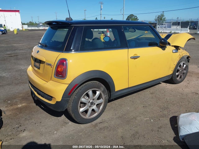 2009 MINI COOPER S WMWMF73559TW85816 Photo 3