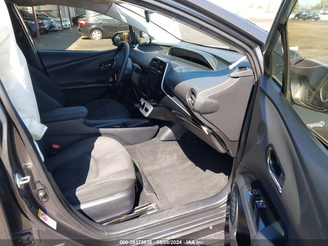 Toyota Prius Two 2016 JTDKBRFU0G3517700 Image 5