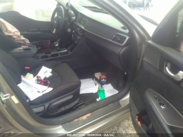 5XXGT4L33JG198656 KIA Optima Lx