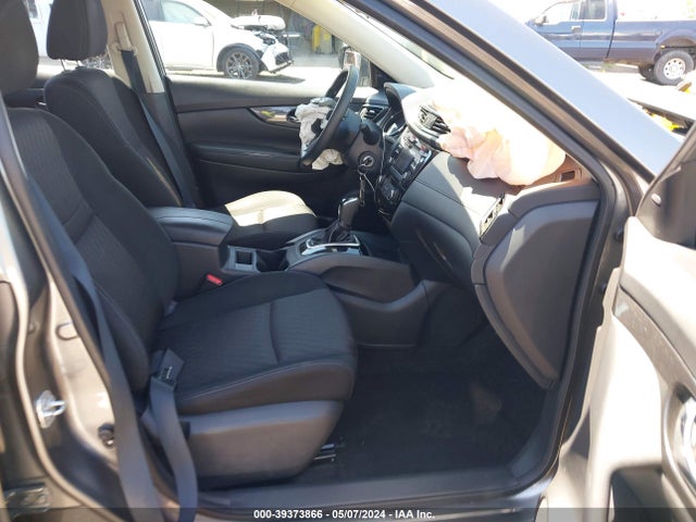 Nissan ROGUE S 2017 KNMAT2MT4HP580741 Image 5