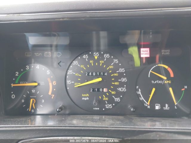 1989 SAAB 900 YS3AL35L8K3020331 Photo 6