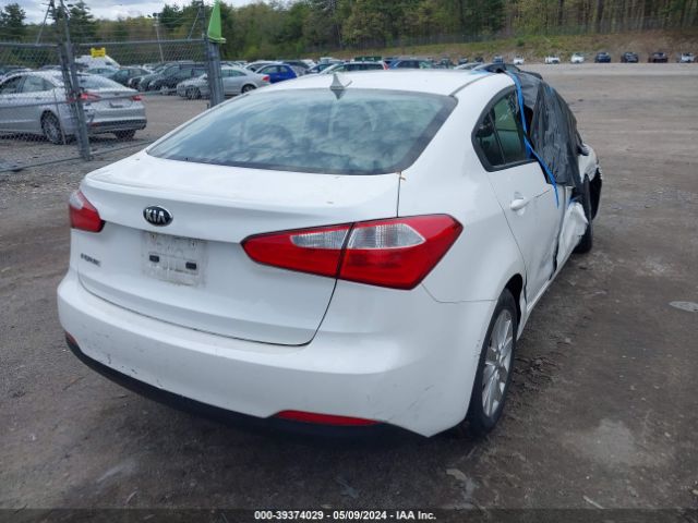 KNAFX4A60E5056222 KIA FORTE LX