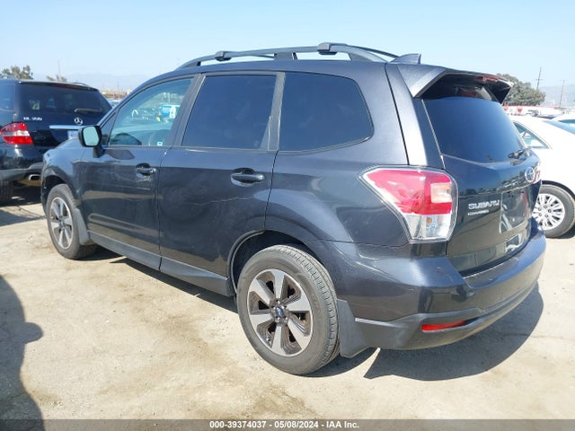 Subaru Forester 2.5i Premium 2017 JF2SJAEC4HH419837 Image 3