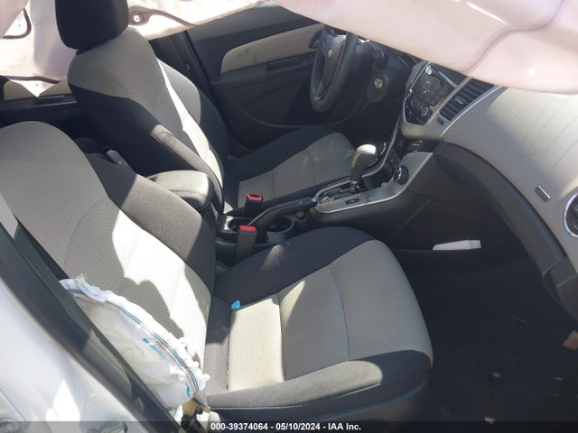 Chevrolet Cruze Ls Auto 2014 1G1PA5SG6E7144789 Image 5