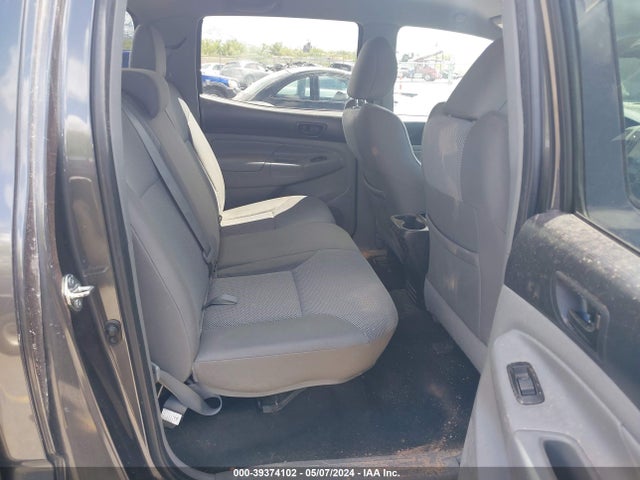 Toyota Tacoma Base V6 2015 3TMLU4EN5FM170194 Image 8