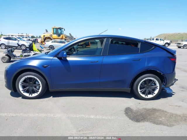 7SAYGDEE7RF987272 Tesla Model Y Long Range Dual Motor All-wheel Drive