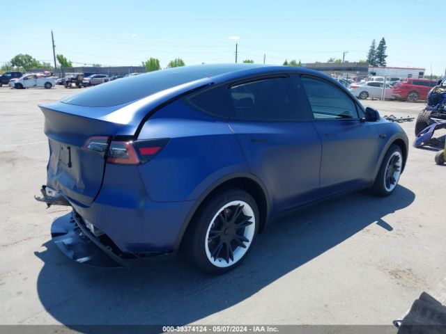 7SAYGDEE7RF987272 Tesla Model Y Long Range Dual Motor All-wheel Drive